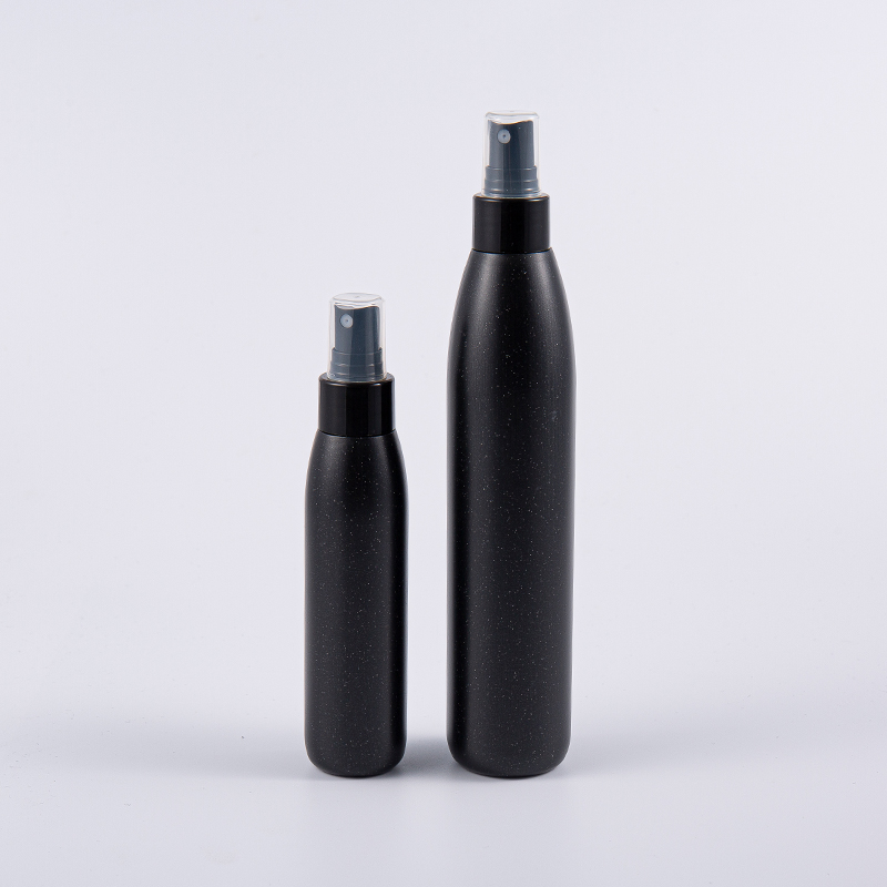 Bouteille PE de 100 ml et 250 ml - Noir avec un distributeur de pompes en plastique fini en perle